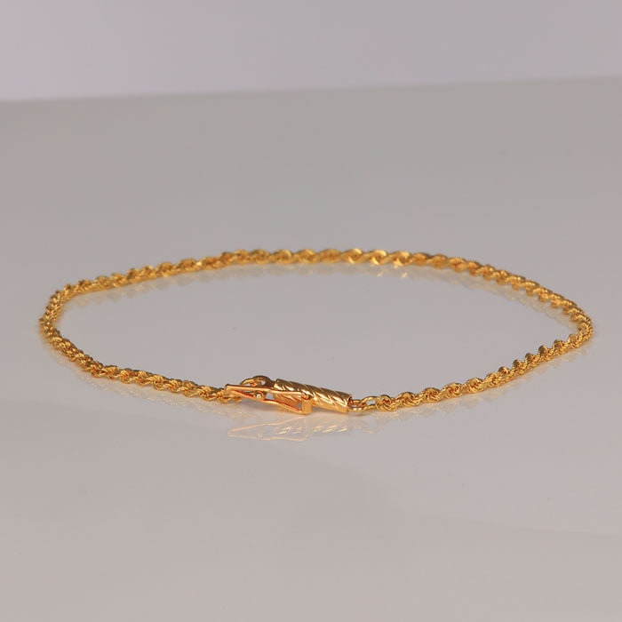 rope bracelet in yellow gold