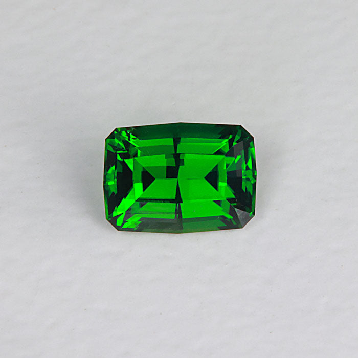vivid green chrome tourmaline gemstone 