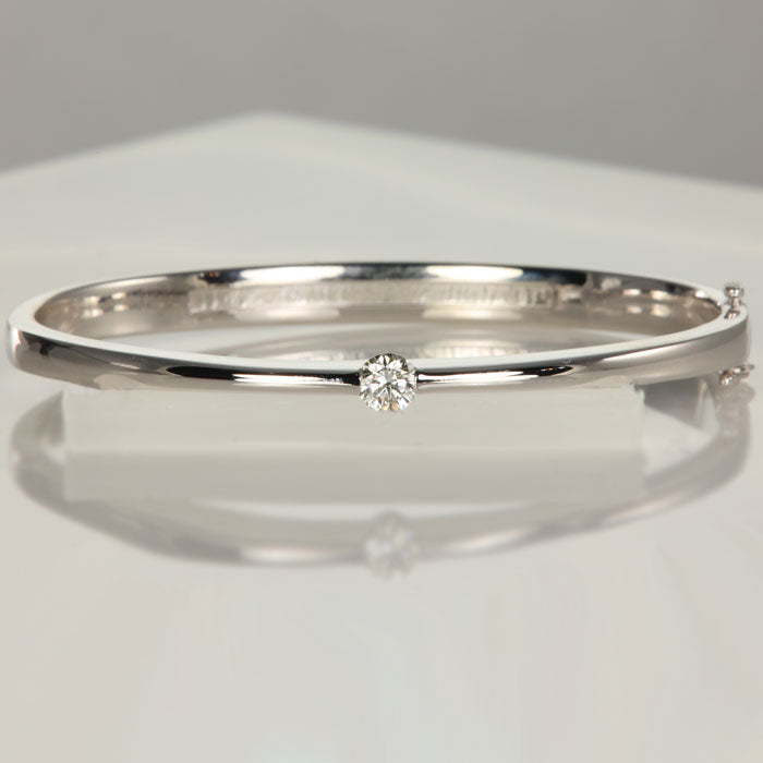 Solid 18k White Gold Natural .46ct Diamond Bangle Bracelet