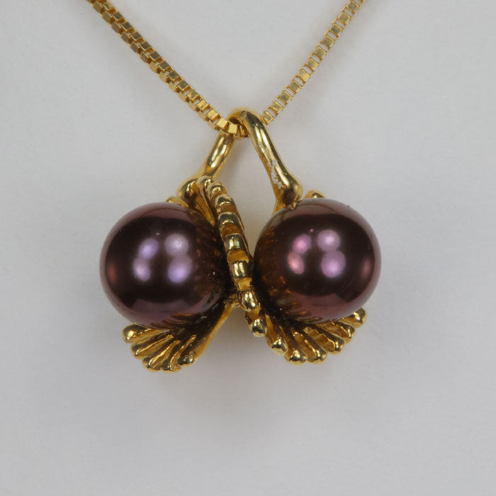 yellow gold dyed pearls pendant estate piece