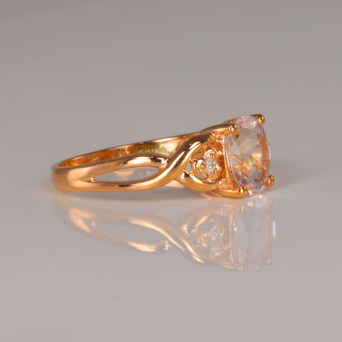 diamond accented morganite ring in rose gold