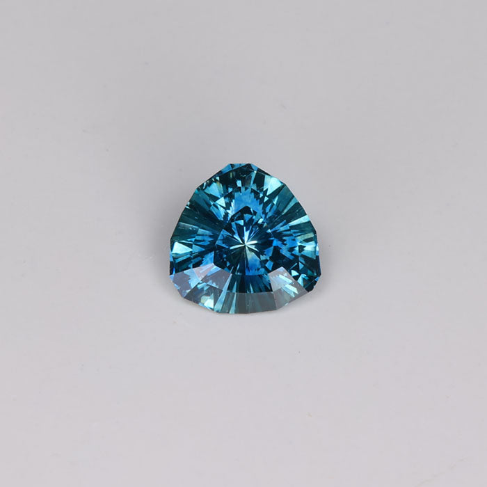 blue green montana sapphire gemstone