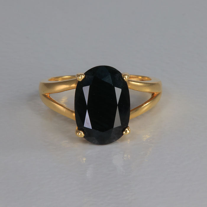 yellow gold and sapphire solitaire estate ring