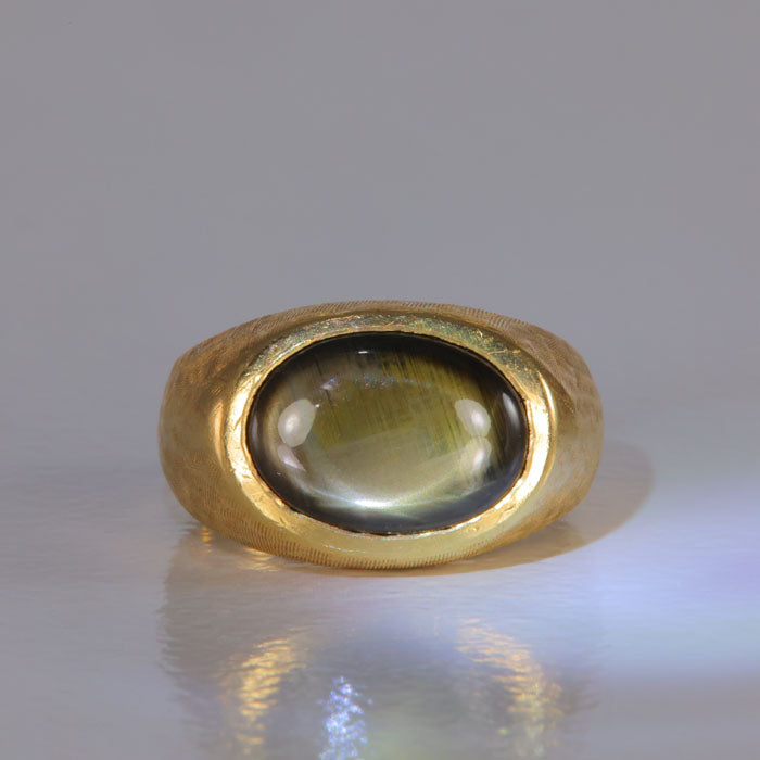 yellow gold star sapphire ring