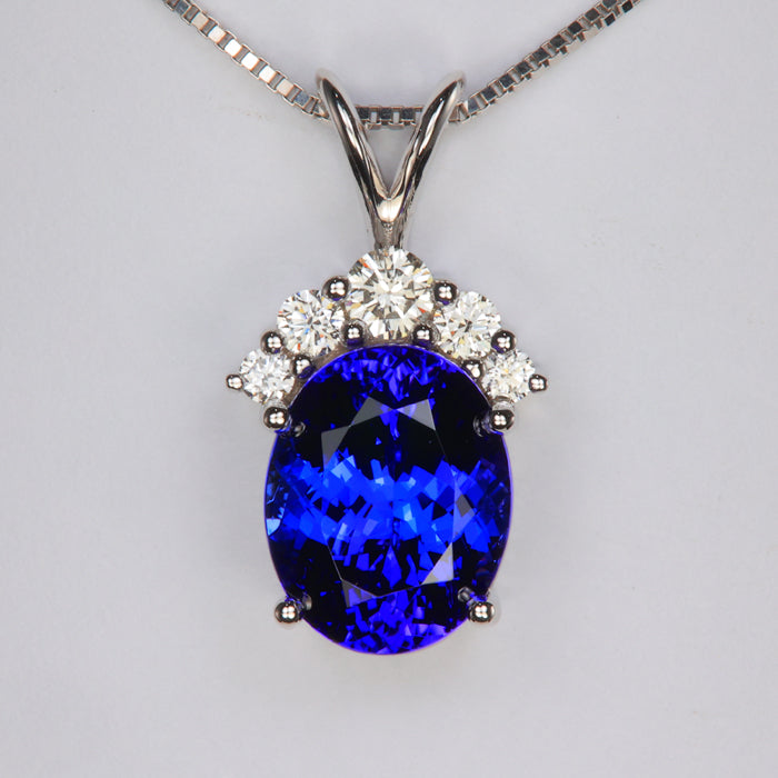 violet blue tanzanite and diamond pendant white gold 