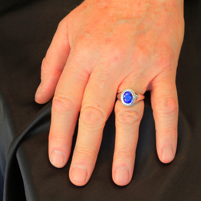 tanzanite gemstone set in white gold ring