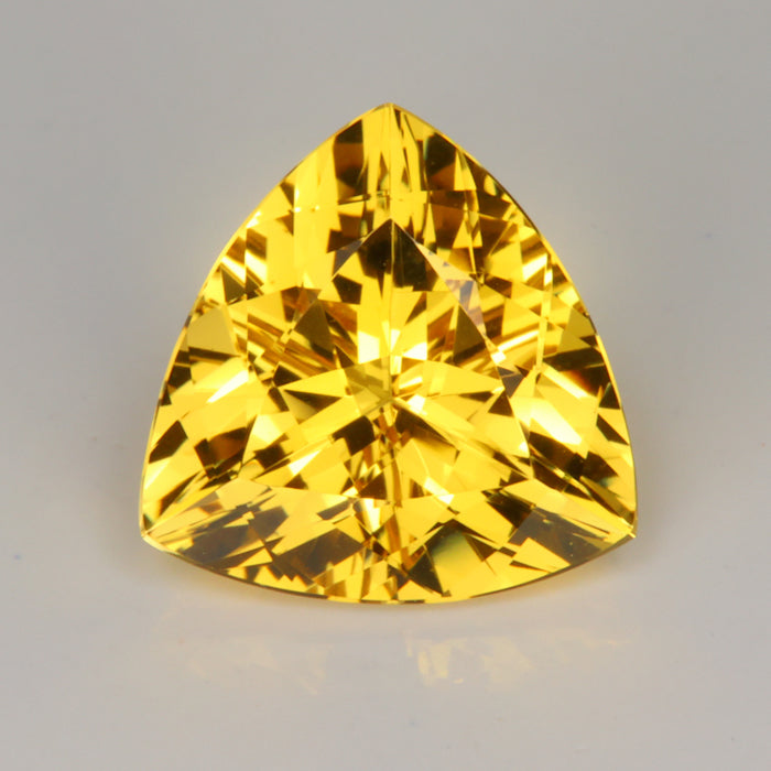 golden beryl heliodore gemstone trilliant cut 