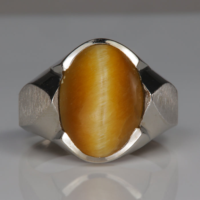 tiger eye ring in white gold 