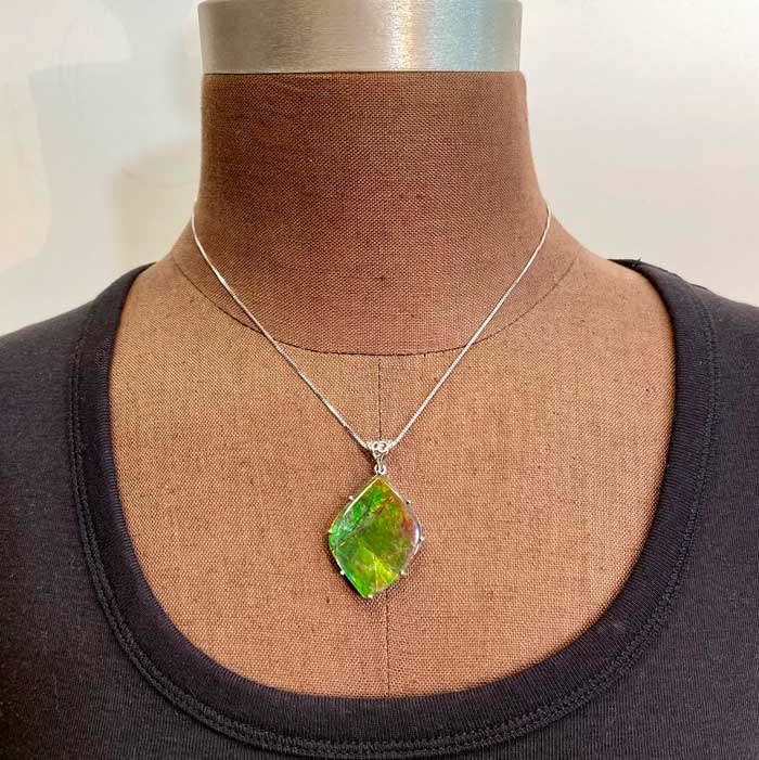 Ammolite selling pendant