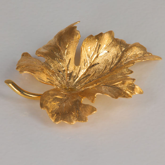 yellow gold pin leaf shape