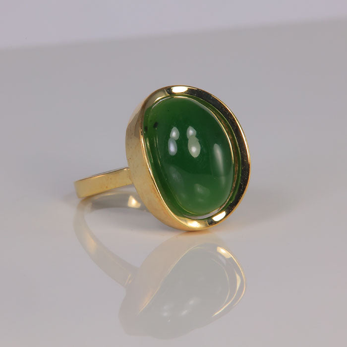 nephrite jade and yellow gold statement ring