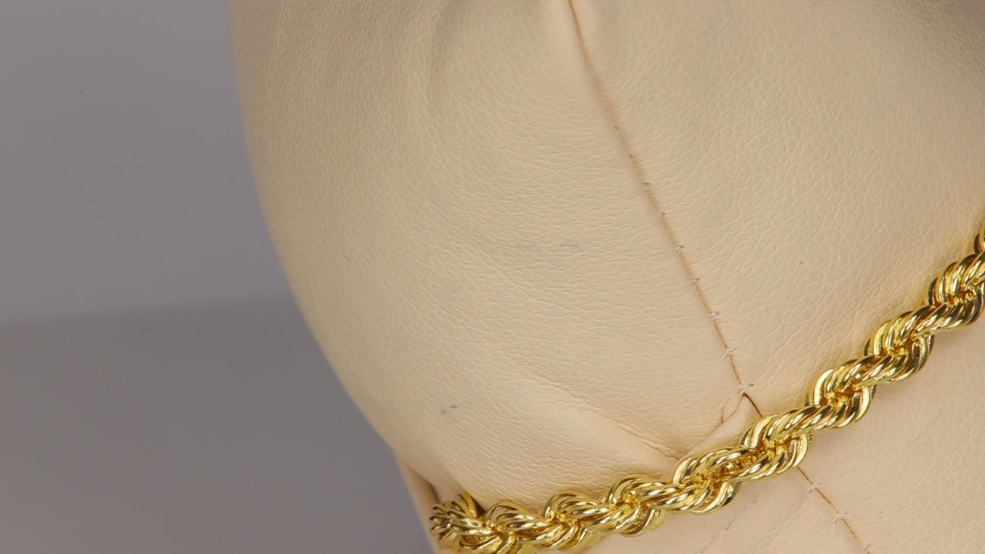 14K Yellow Gold Rope Chain Bracelet 8"