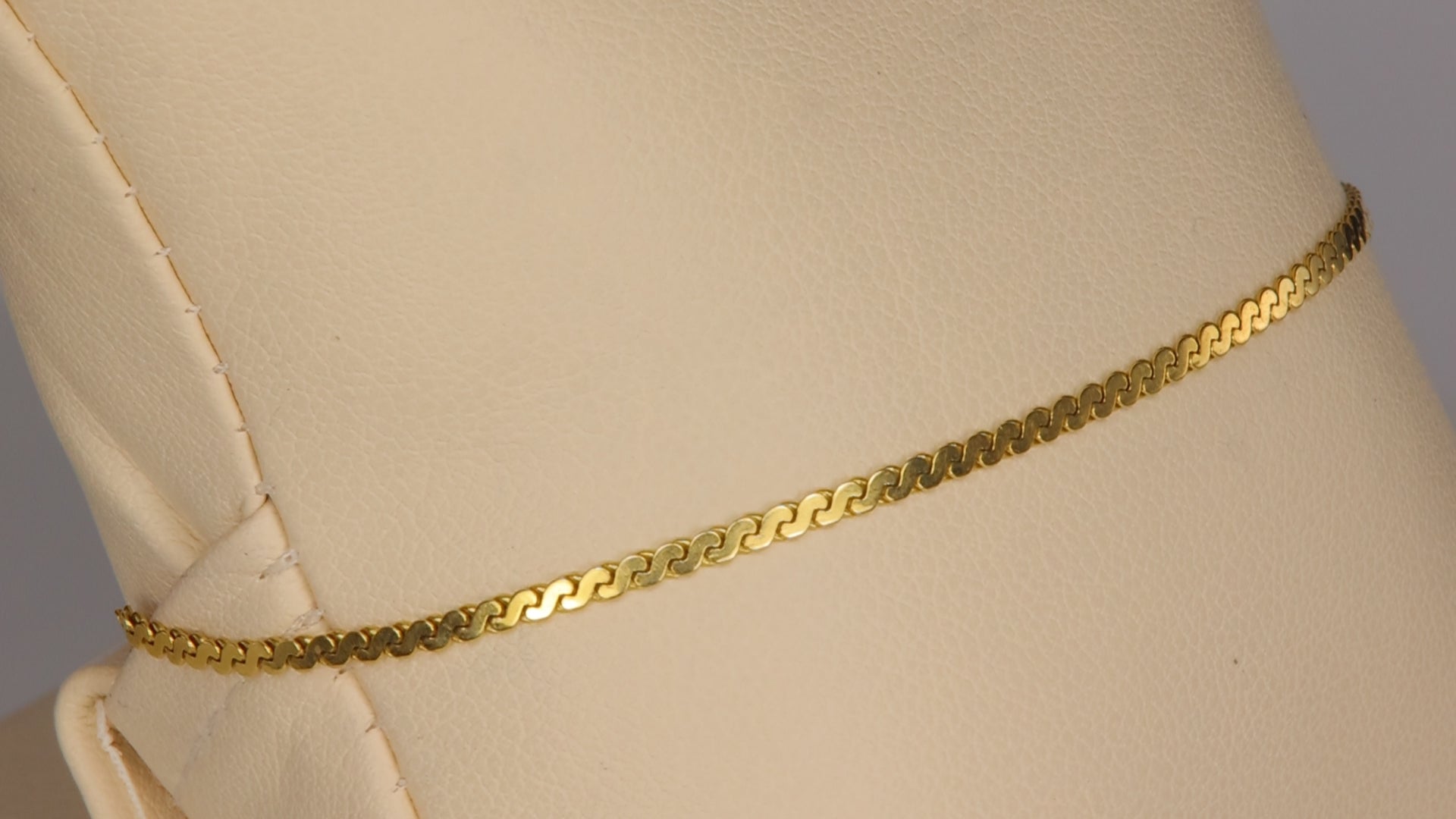 14K Yellow Gold Serpentine Link Bracelet 8"