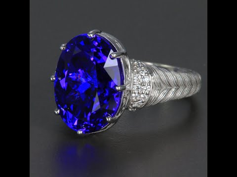 14K WHITE GOLD LARGE OVAL TANZANITE RING 11.55 CARATS WITH DIAMONDS