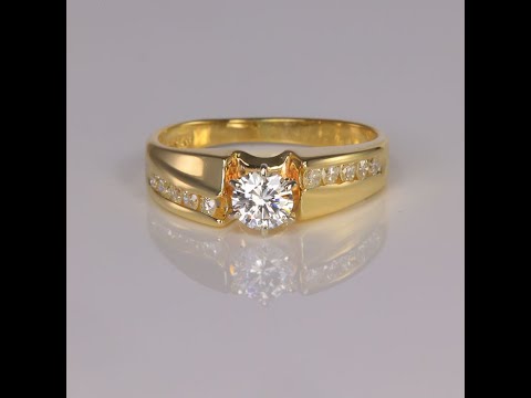 14K Yellow Gold Fine Diamond Ring .70 Carats (Total)