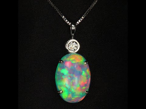 14K White Gold Opal Pendant With Diamond Accent 8.00 Carats