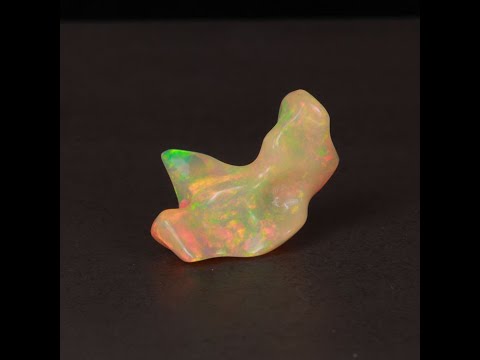 Freeform Sculpture Opal 14.10 Carats