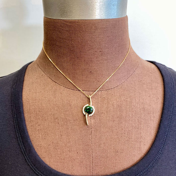 yellow gold vivid green tourmaline pendant