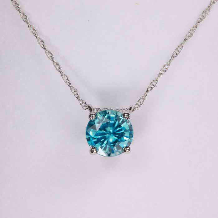  Round Blue Zircon Necklac