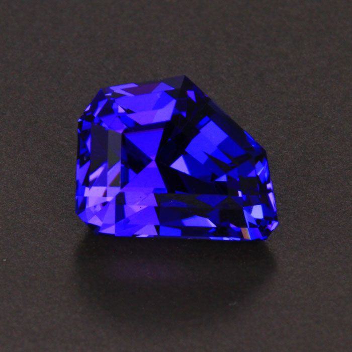 Tanzanite Gemstone 6.04 Carats