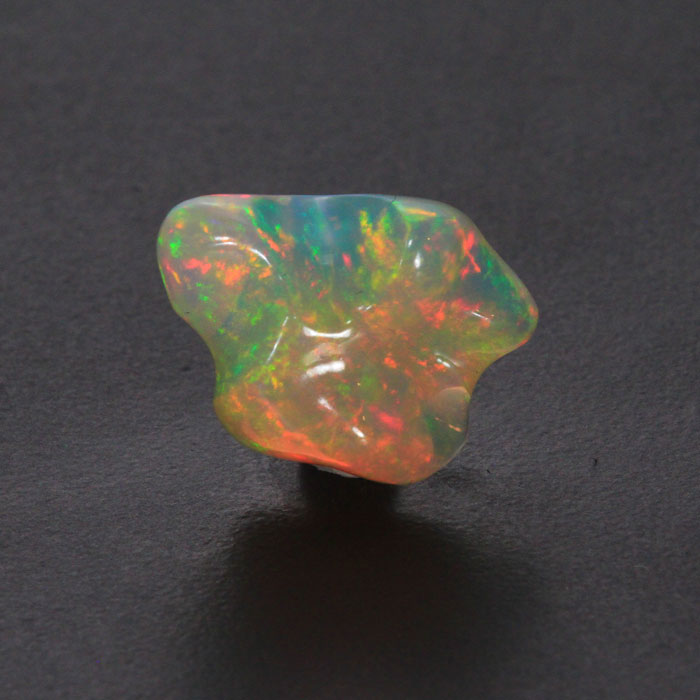 Colorful Ethiopian Opal – Liga Kaulina