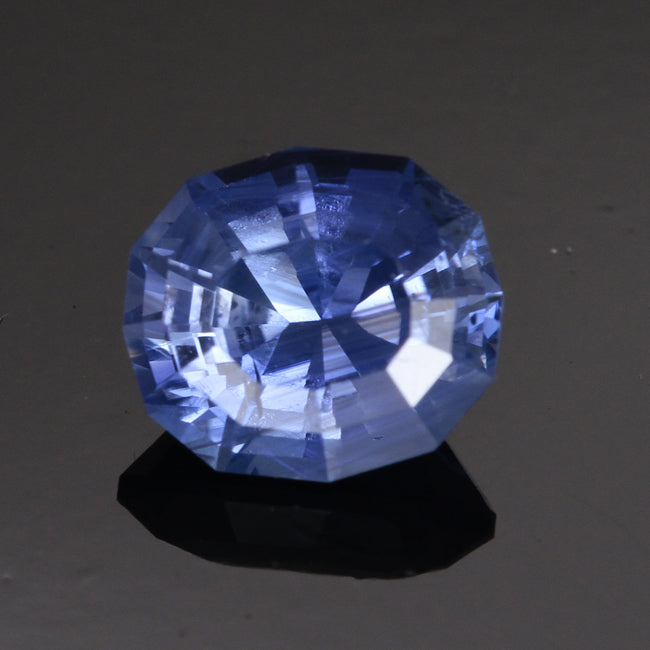 Sapphire 1.81 Carats Oval Cut