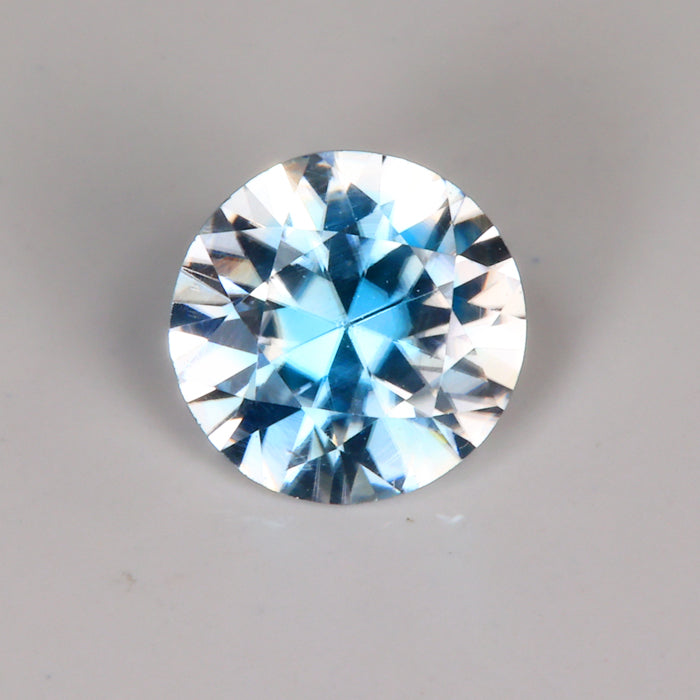 Round Brililant Blue Zircon