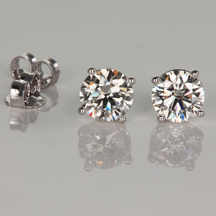 Round Brilliant Diamonds Studs with Friction Backs