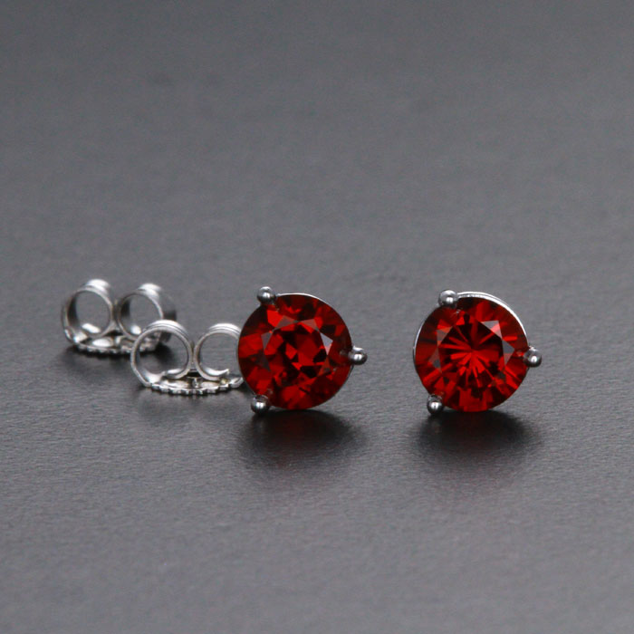 14k White Gold Round Chrome Pyrope Garnet Earrings 1.40 Carats