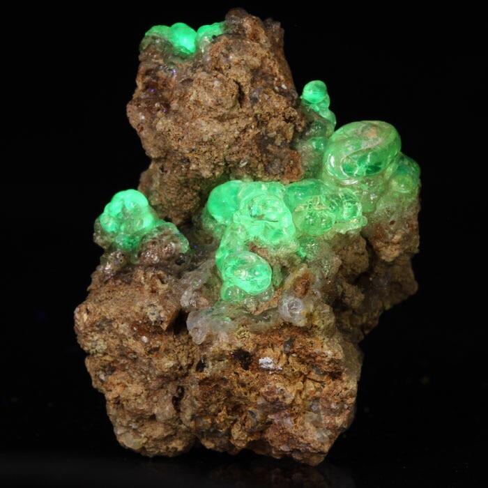 Beautiful Daylight Fluorescent Hyalite Opal