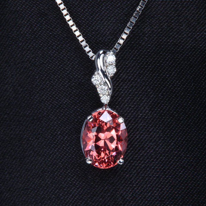 14K White Gold Oval Malaia Garnet Pendant with Diamonds 2.56 Carats