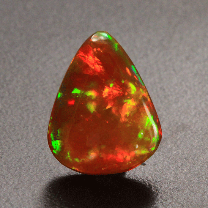 Freeform Welo Opal Gemstone 4.92 Carats