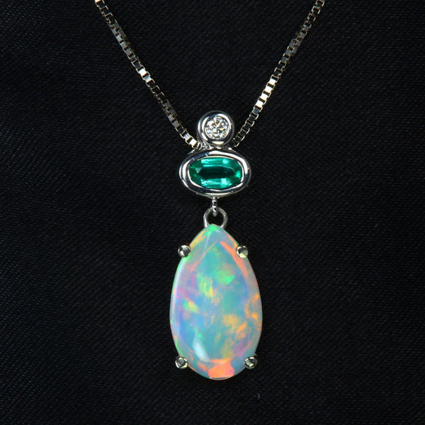 Opal and emerald necklace store