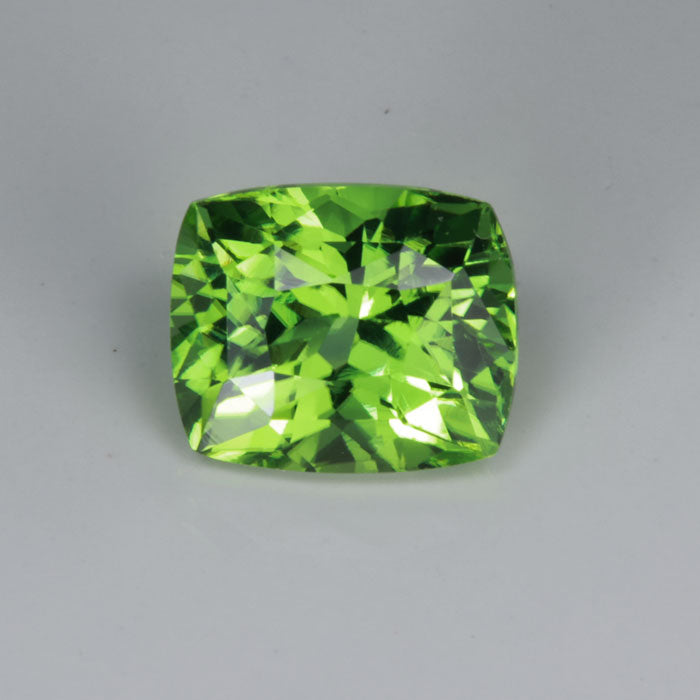 Antique Cushion Peridot Gemstone