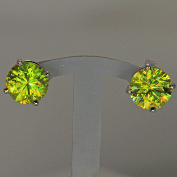 14K White Gold Sphene Stud Earrings 2.69 Carats