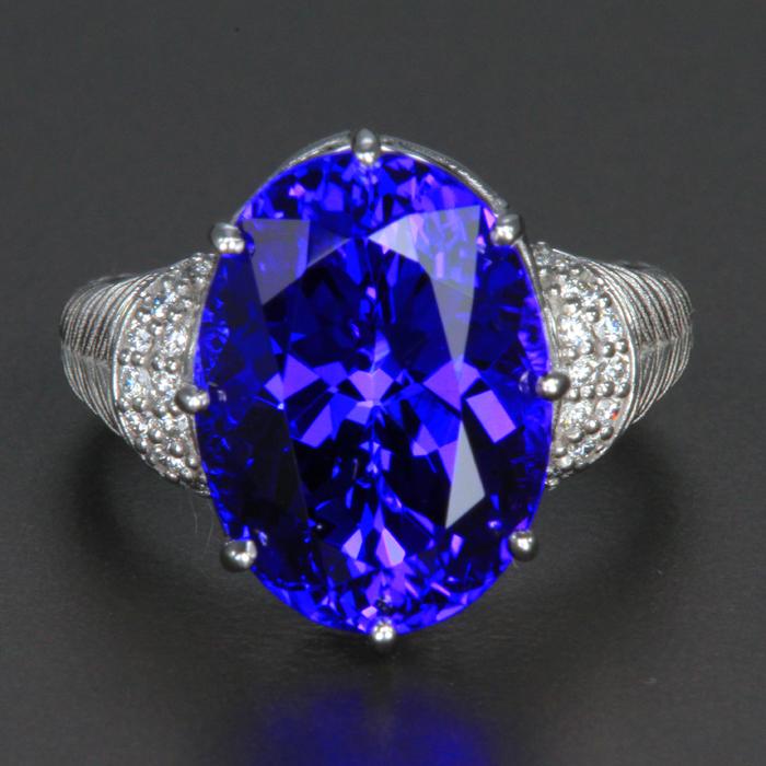 oval tanzanite ring white gold