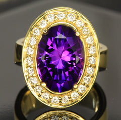 14K Yellow Gold Oval Rwanda Amethyst Ring by Christopher