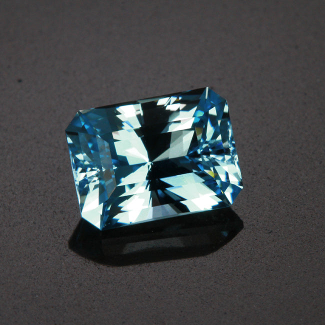 Barion Style Emerald Cut Aquamarine Gemstone 3.82 Carats