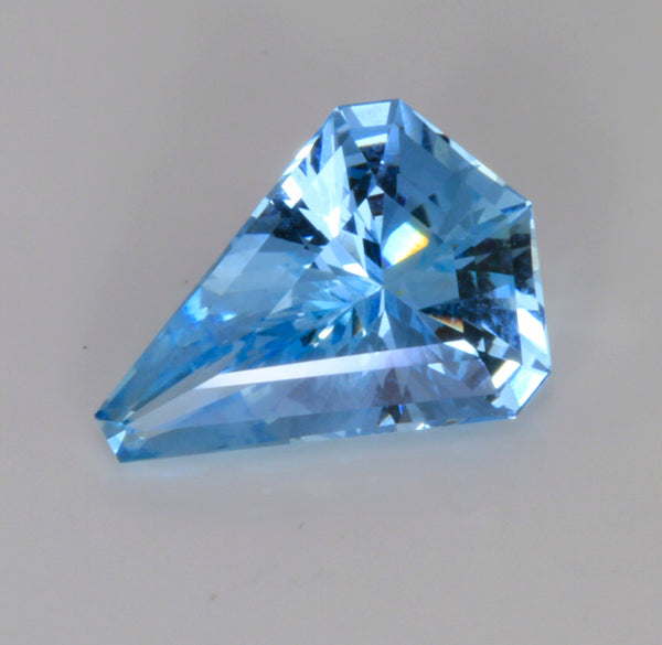 Aquamarine Gemstone Kite 3.62 Carats