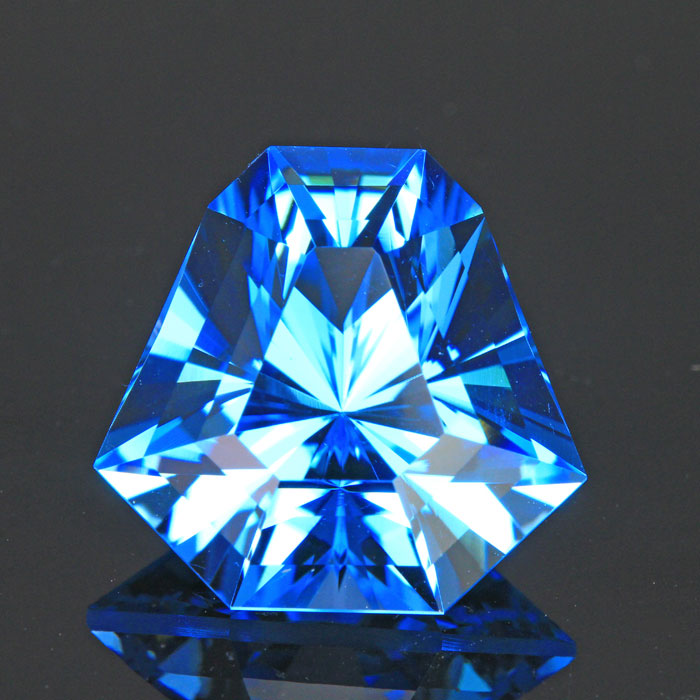 Swiss Blue Barion Shield Topaz Gemstone 17.12 Carats