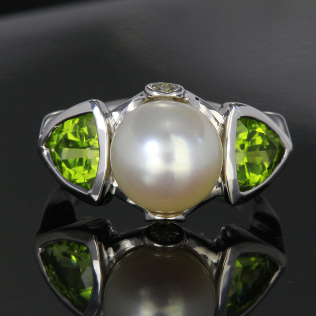 Pearl and Peridot Ring