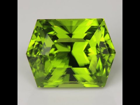 Yellow Green Burma Peridot Untreated Gem Faceted buy 9 mm Trillion Cut 3.37 carat