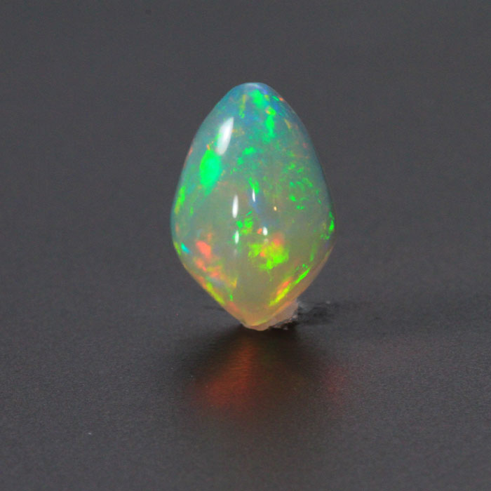 Kite Cabochon Welo Opal Gemstone 4.18 Carats